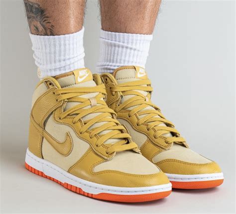 nike dunk gold silber|nike dunk high.